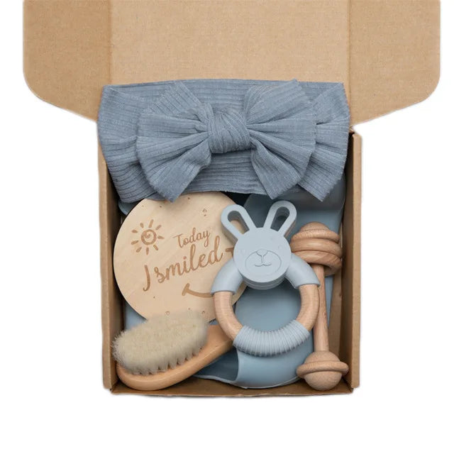 Newborn Gift Box – Cotton Towel, Blanket, Milestone Cards & Wooden Baby Essentials for a Perfect Birth Present